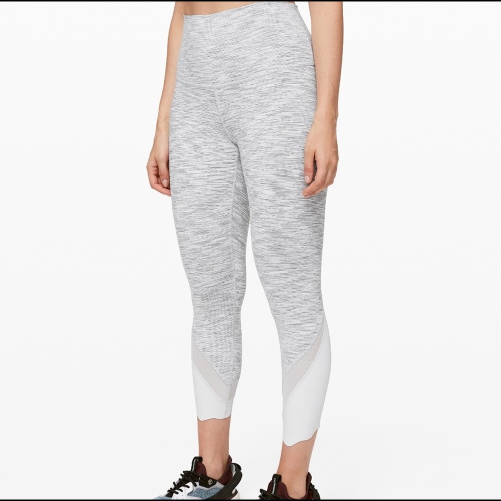 Lululemon Wunder Under High Rise Crop Legging